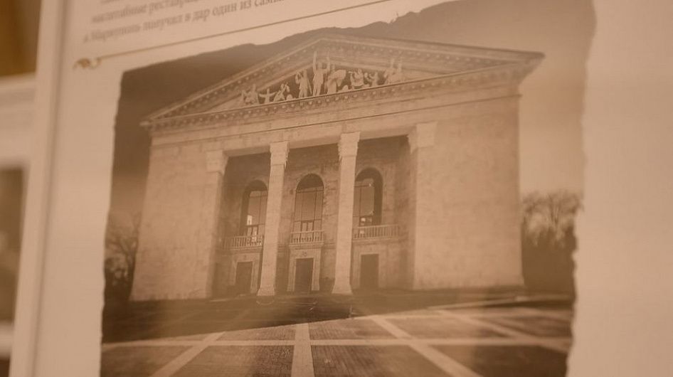 В Риме открылась выставка о Мариупольском драмтеатре 