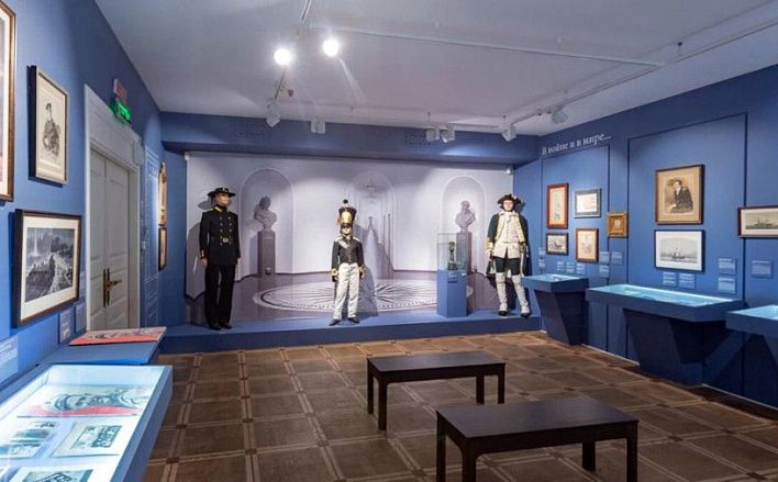 В Музее Тропинина: кавторанг Игорь Скиба стал коллекционером, чтобы спасти альма-матер