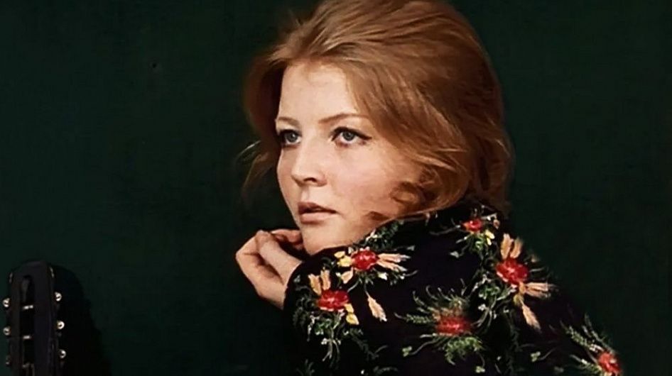 Испытания и потери Гали из «Иронии судьбы»