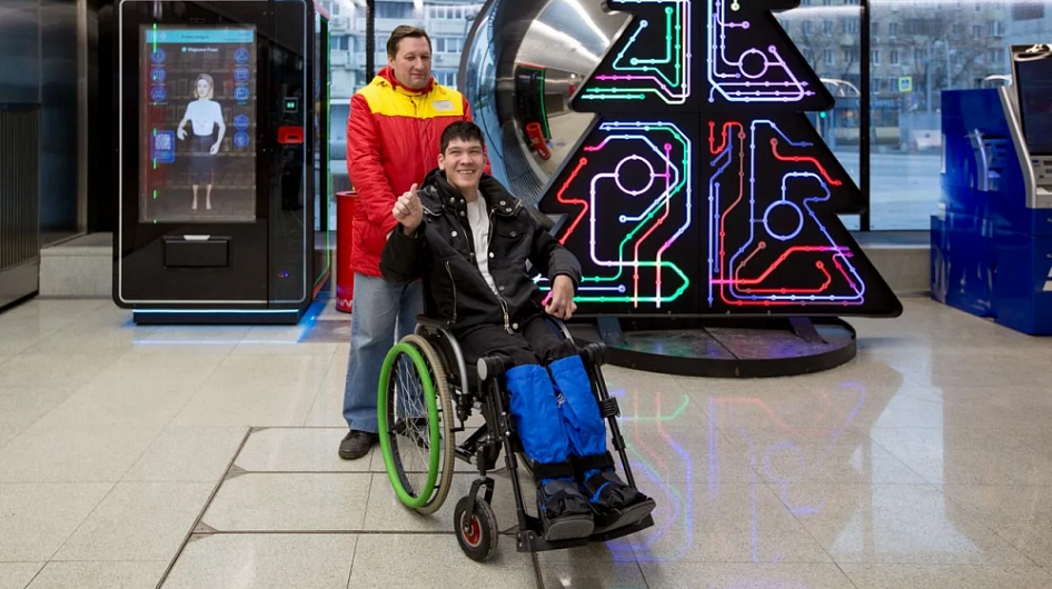 Ольга Любимова исполнила мечту подростка побыть диктором метро