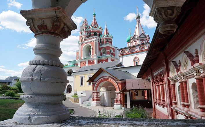 Заместитель директора Звенигородского музея-заповедника Дмитрий Седов: «Музей развивается, жизнь его течет в новых поступлениях»