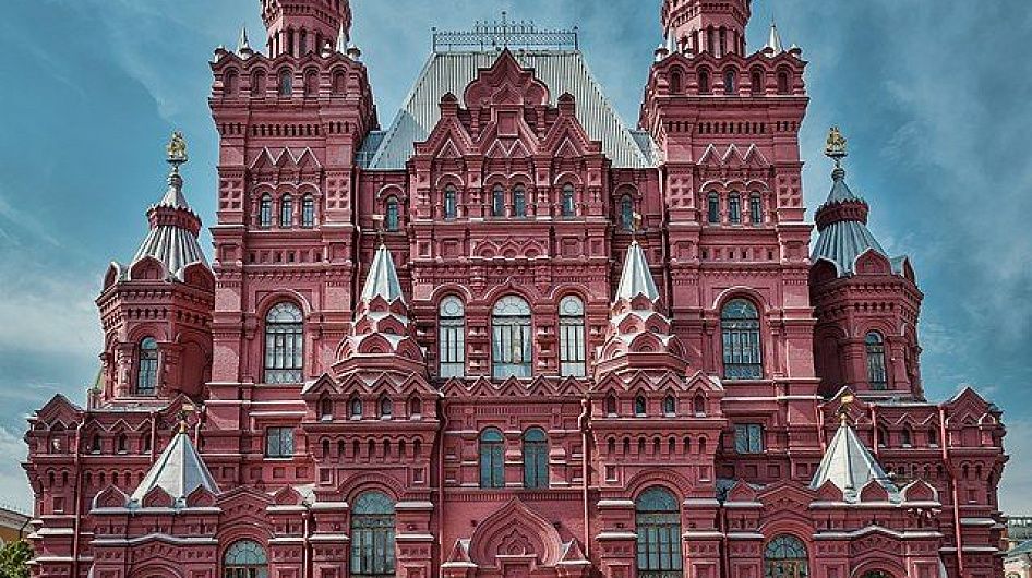 Корону Екатерины Второй за 300 млн рублей представят в Государственном историческом музее