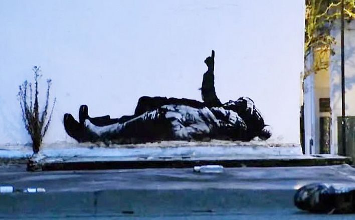 Бэнкси сделал два новых граффити в Лондоне 