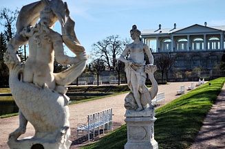 Защитные короба со скульптур в «Царском Селе» снимут к 20 апреля