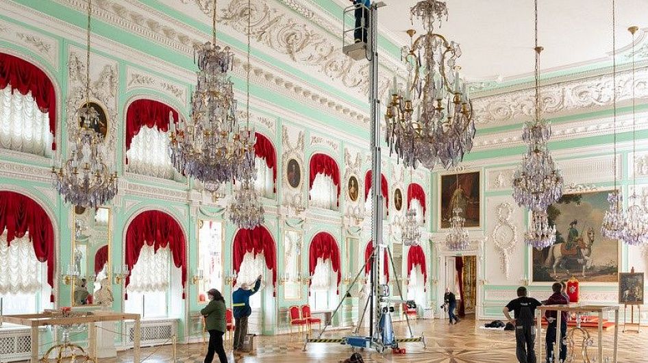 Музей-заповедник «Петергоф» представит выставки в Москве, Казани и Калининграде